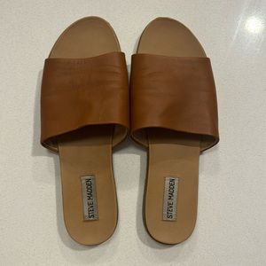 barely worn steve madden karolyn sandal